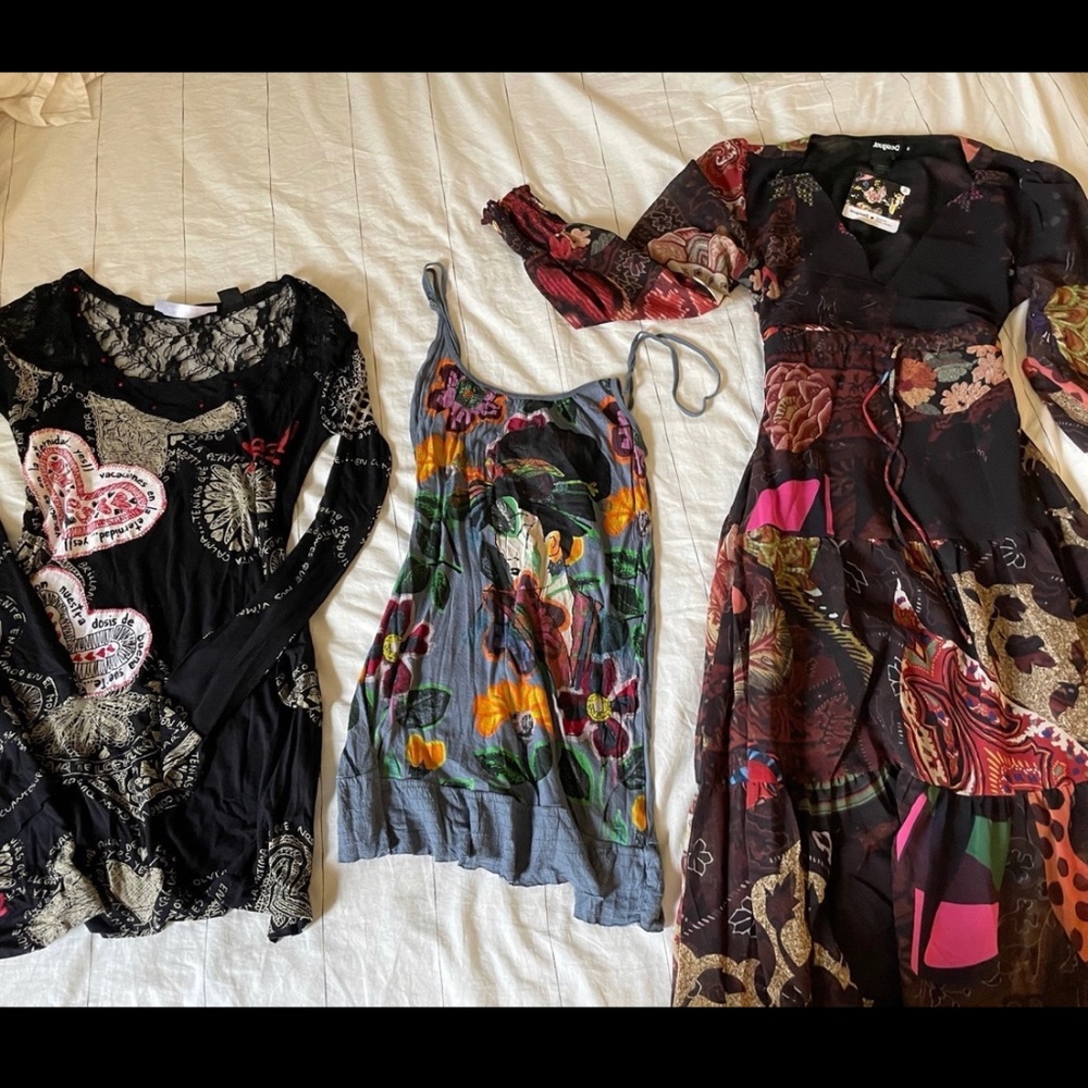 Desigual bundle of 3 items